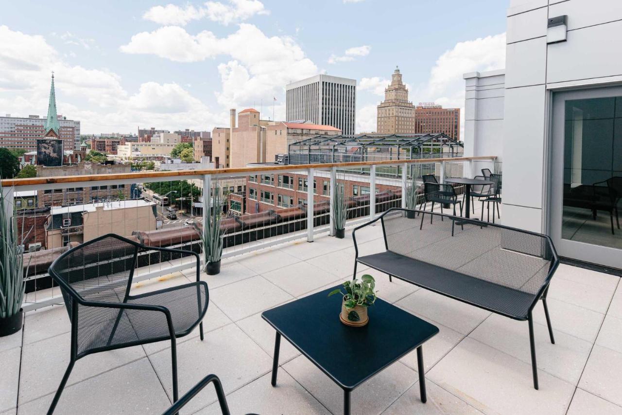 Kislak 402 Spacious 1Br Retreat Above The City Newark Luaran gambar